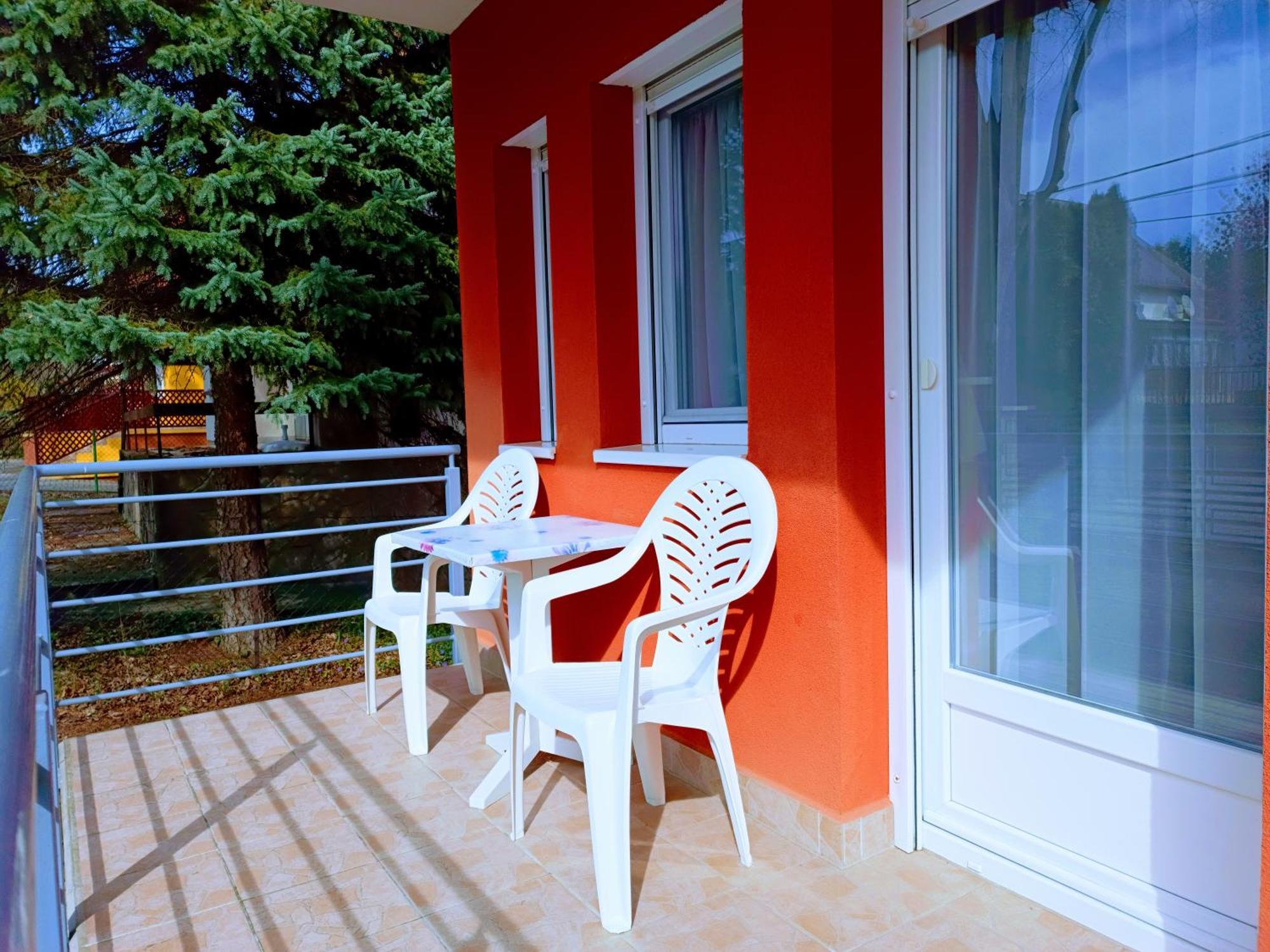 Haus Maria Appartements Zalakaros Exterior foto